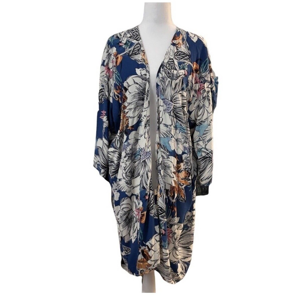 Jaase Shaped in the Shed Blue Floral Oversize Open Front Duster Kimono